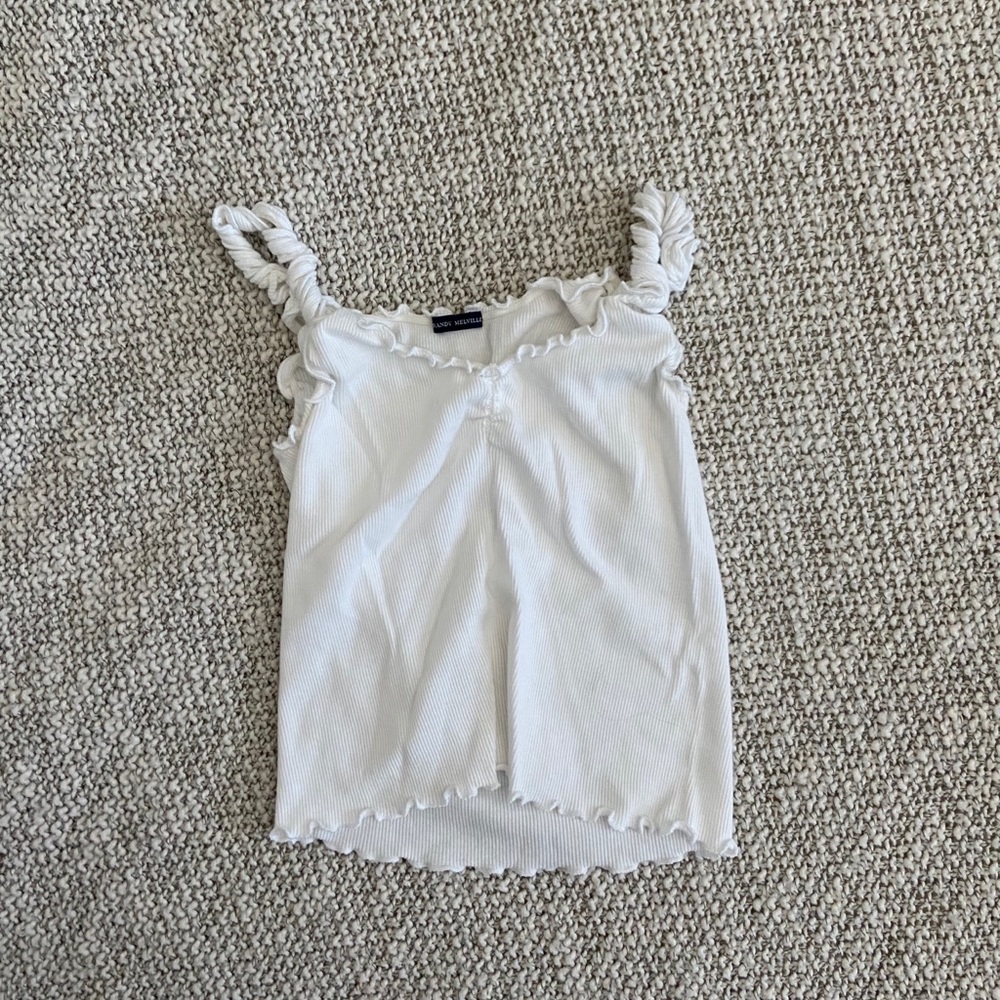 BRANDY MELVILLE CROP TOP